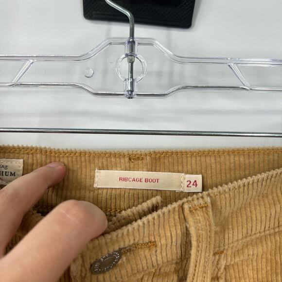 Levi’s Ribcage Boot Pants Corduroy Tan High Rise - Picture 3 of 8